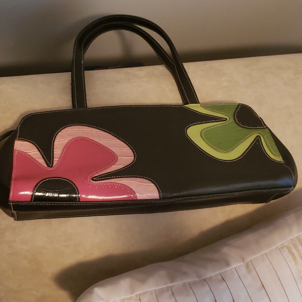 Purse - Picture 1 of 1